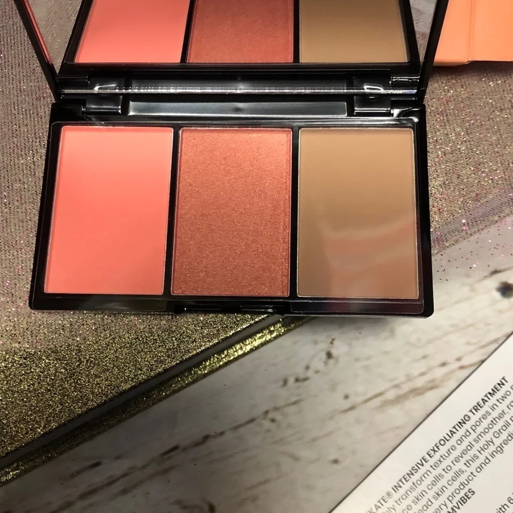 🌿PHASE ZERO BLUSH & BRONZER TRIO PALETTE